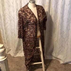 🛍️Long sheer leopard cardigan. Brown and Black leopard print